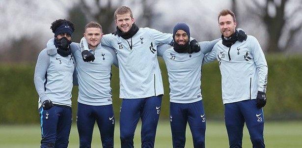 球员暖心动作感动全场