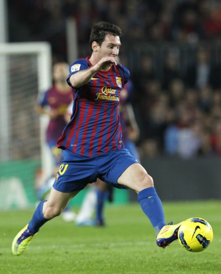 足球意大利名将宣布退役，时代落幕