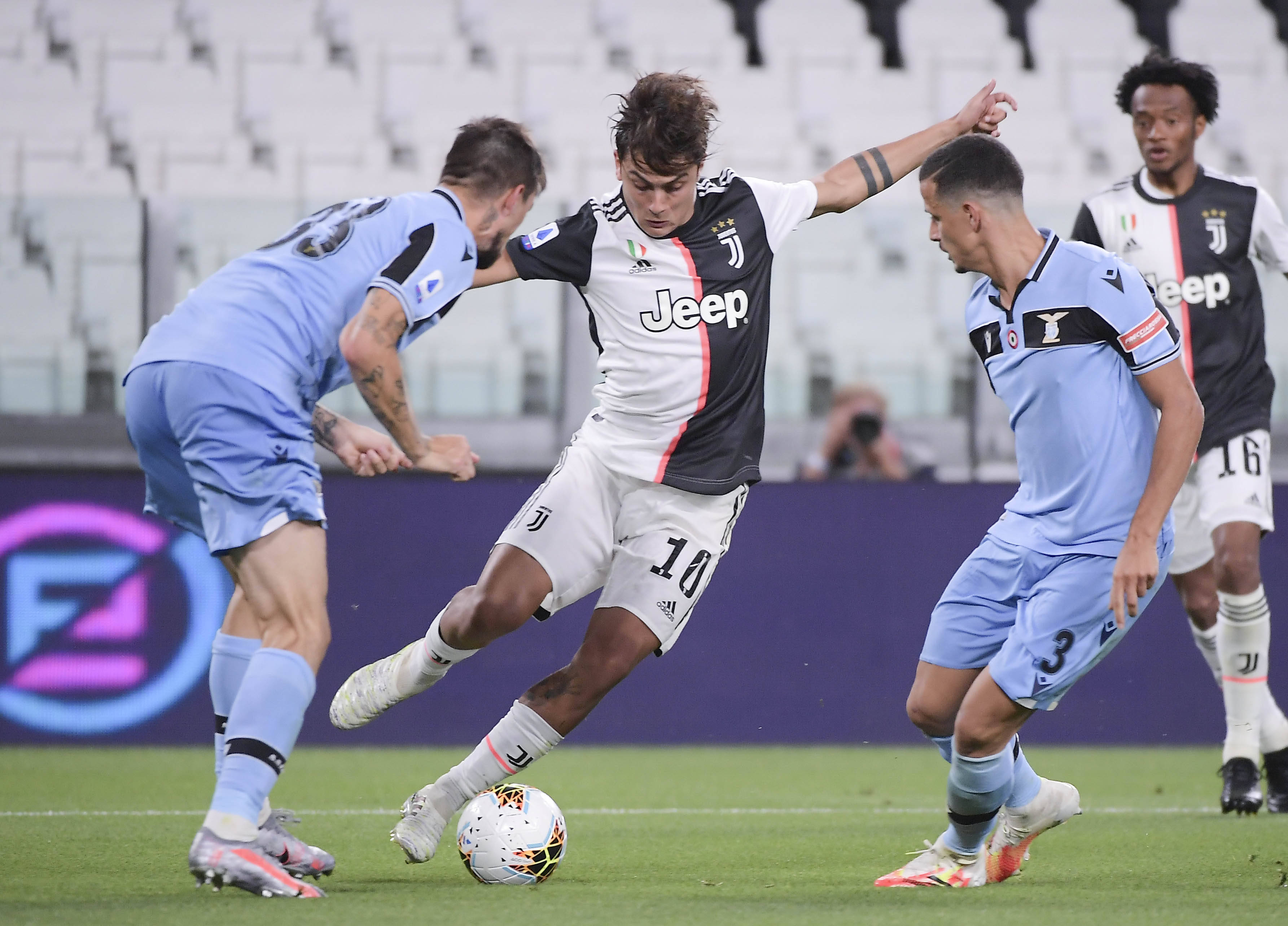 前四排位！申花比海港还稳定 从来没有跌过第四名！