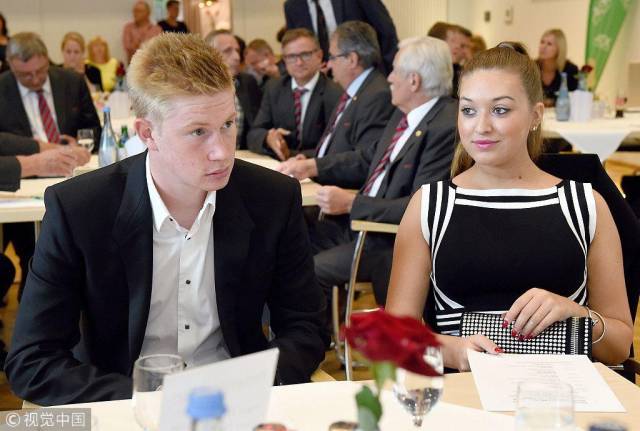 手感爆棚！新疆外援纳托尔半场7中6贡献15分