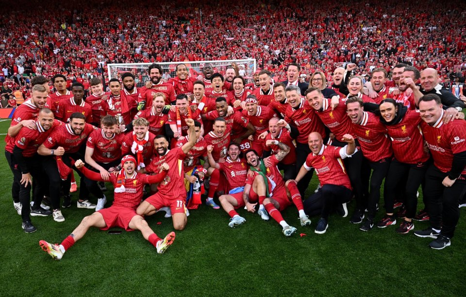 美记：鹈鹕球员和管理层认为威利·格林执教时，不严格约束锡安